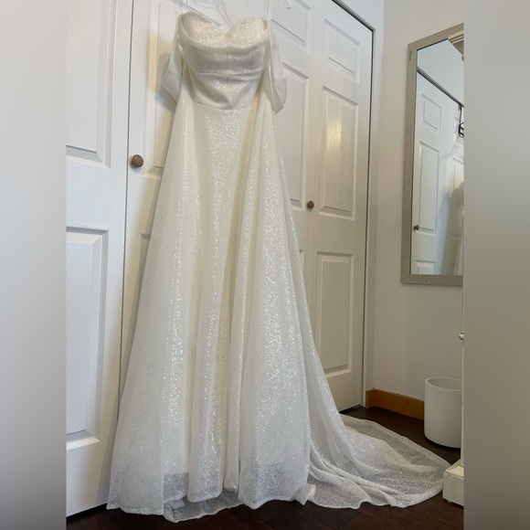 NWT Madi Lane Wedding Dress - Durie - Picture 10 of 10